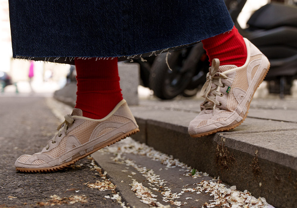 Orbis Beige + Calcetines de Jimmy Lion de REGALO
